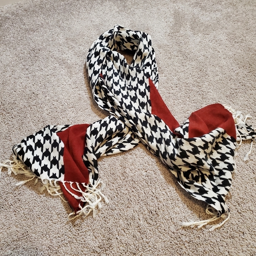 Houndstooth Scarf with Red Accent Stripe